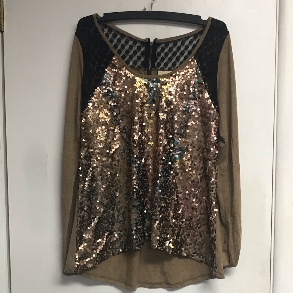 Cute sparkling blouse